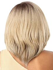 Sleeklay Lacefront wig Ara 14”