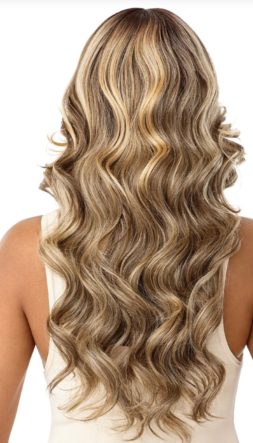 Sleeklay Lacefront wig Analia 24”
